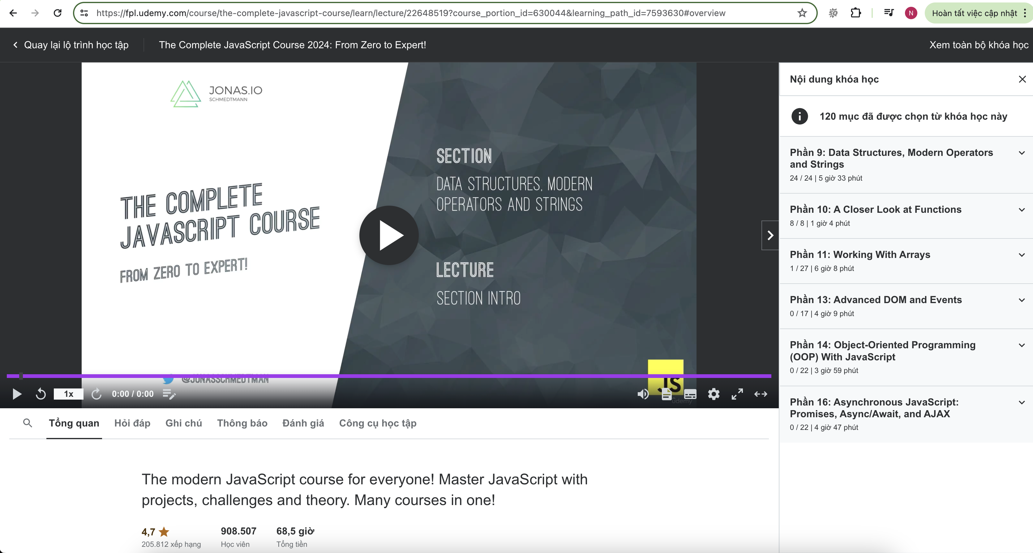 Căn hộ 113m2 bỏ luôn hành lang, thiết kế theo “vòng tròn” khiến ai cũng bất ngờ