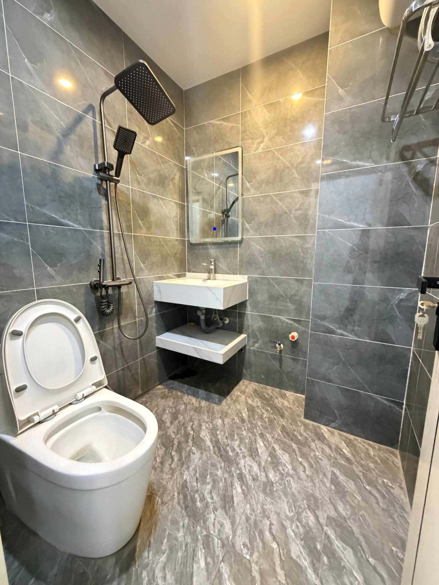 NHÀ LÔ GÓC TRỤC CHÍNH, ÔTÔ TRÁNH🚘 LIÊN NINH, NAM PHÙ