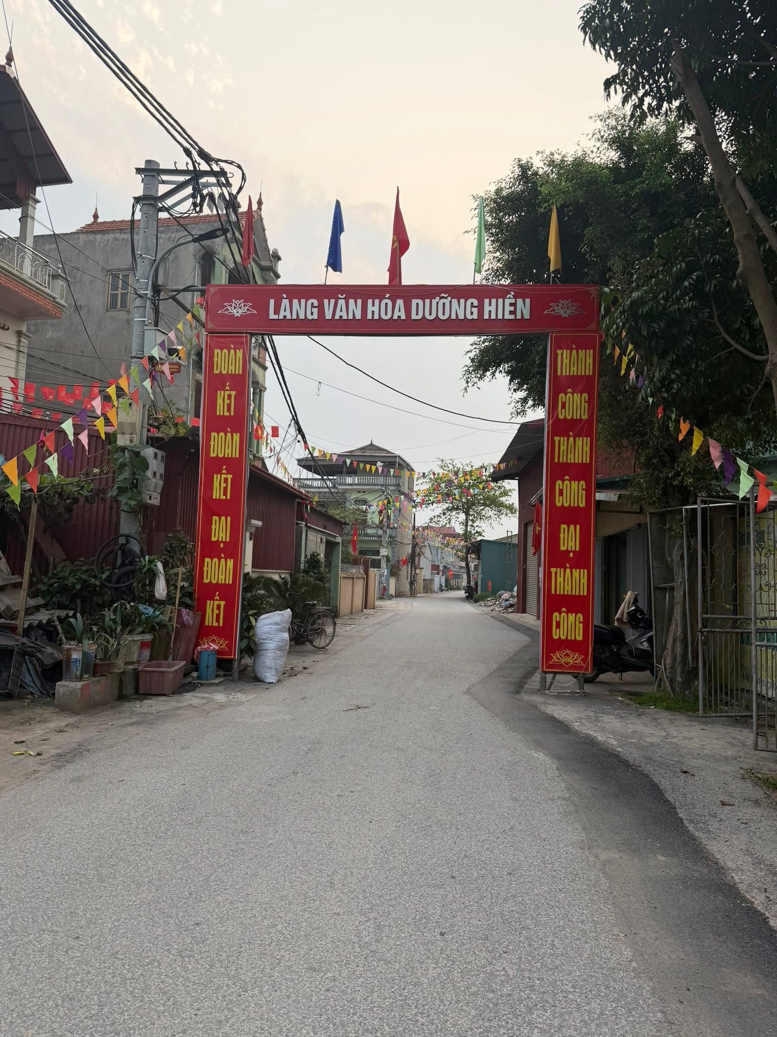 Bán nhà 2tầng dân xây dưỡng hiền thường tín