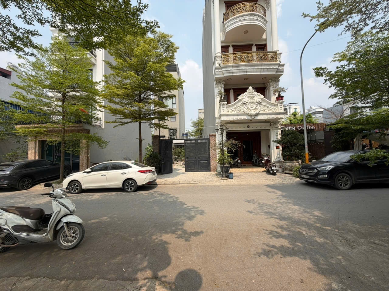 Bạn e cần bán lô đất trục chính khu Nguyễn Du Thường Tín