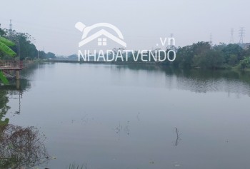 Chủ tách bán siêu phẩm bám hồ có diện tích 3200m2 trong đó có 200m2 thổ cư còn lại là đất trồng cây lâu năm