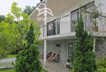 BÁN GÁP KHUÔN VIÊN NGHỈ DƯỠNG SẴN VILLA CÓ DT 1854m2 VIEW ĐẸP FULL NỘI THẨT