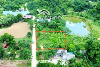 BÁN GẤP LÔ ĐẤT VIEW ĐẸP LƯNG TỰA NÚI VIEW HỒ CÓ DT 1000m2 GIÁ CHỈ 1,x TỶ